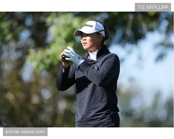 十五运会高尔夫球女子团体赛，广东队张维维、任玥、许赢、张雅惠夺金