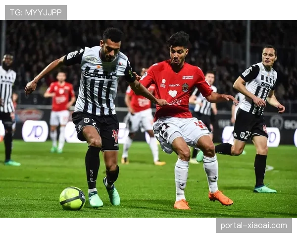 昂热1-0客胜尼斯，贝尔克迪姆打入全场唯一进球