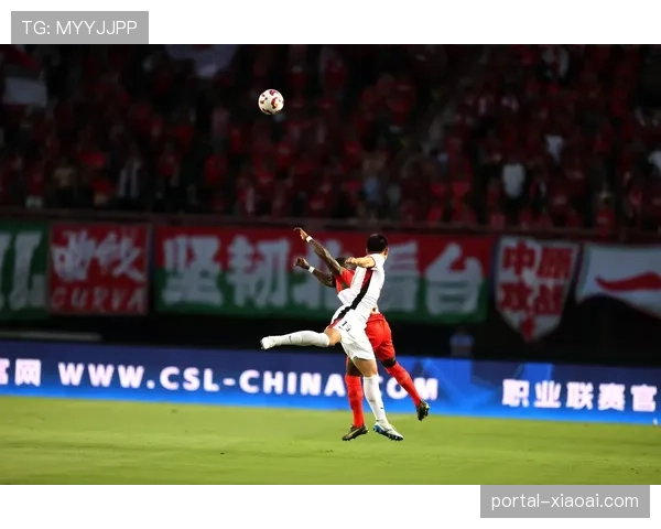 【2026年4月中超联赛区域防守与盯人混用趋势·人物·专访特写特写专访：一位中超防守教练的一天，详解赛前如何针对不同对手制定混合防守计划